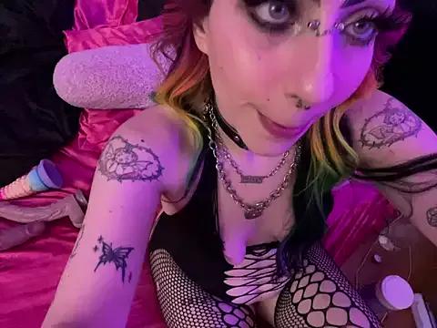 ChrryFoxx on StripChat