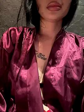 coeurdenuit on StripChat