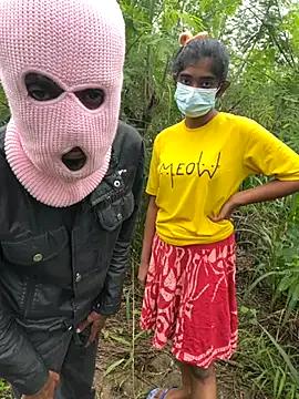 Freechat couplesexroom on StripChat