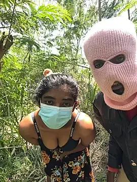 Freechat couplesexroom on StripChat