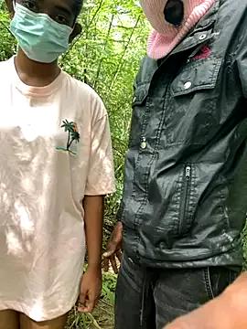 Freechat couplesexroom on StripChat