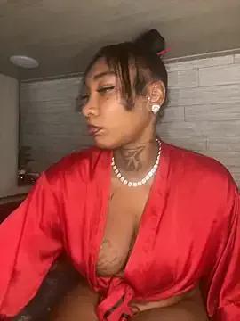 Freechat CUMQUEEN-XXX69 on StripChat