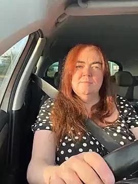 Freechat curvy-milf-abbie on StripChat