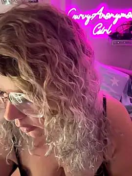 Freechat CurvyAnonymousGirl89 on StripChat