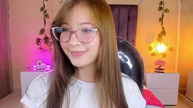 StripChat Dahlia_Rousse is Freechat Dahlia_Rousse — oil show in body