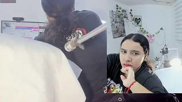 Daki_Ume_ on StripChat