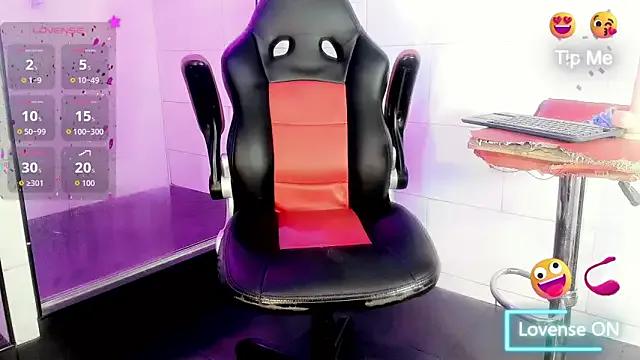 Dayana_Dias on StripChat 