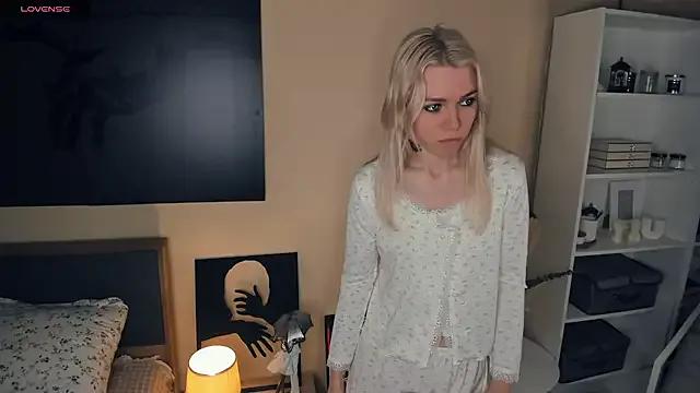 Freechat DianeHonnette on StripChat