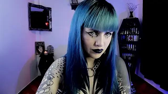 DimmuandDarkness on StripChat 