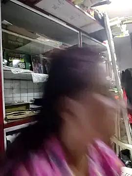 Edged_Hot69 on StripChat