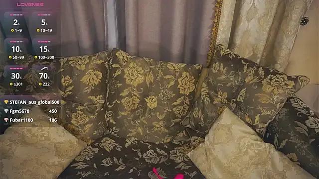 Freechat EdytBanns on StripChat