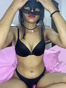 Group Elinacam on StripChat