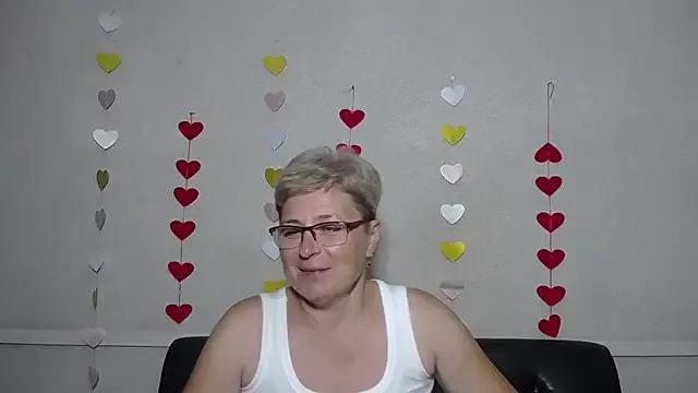 Freechat EmiliaGree on StripChat