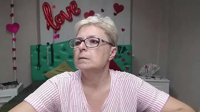 Freechat EmiliaGree on StripChat