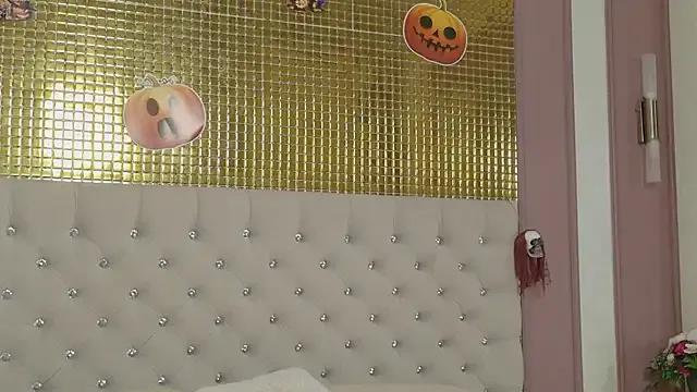 Freechat EmmaStarkk on StripChat