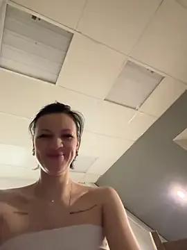 Freechat EmmaStarkk on StripChat