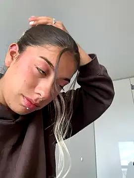 Freechat Enyeld_ruru on StripChat