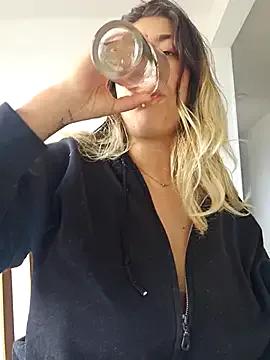 Freechat Enyeld_ruru on StripChat