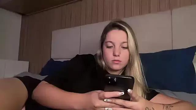 Group estanislaumalu on StripChat