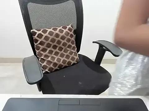 Freechat Flirty_Charu on StripChat