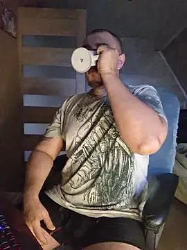 Freechat Foxyshaved on StripChat