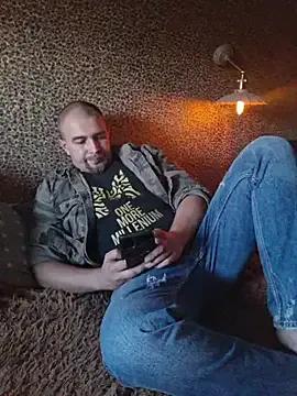 Freechat Foxyshaved on StripChat