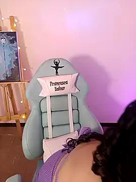 Freechat francesca_baker1007 on StripChat