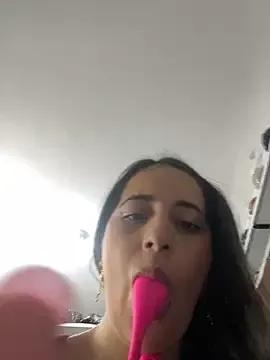 GiaDuque on StripChat