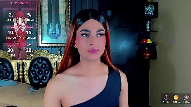 Hellen_moons__ on StripChat 