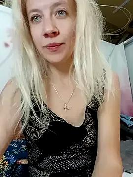 Freechat HeronDenni on StripChat