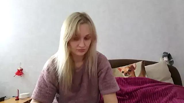 Freechat Hotty_Evochka on StripChat