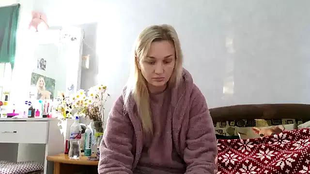 Freechat Hotty_Evochka on StripChat