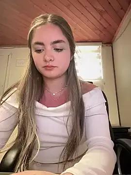 Freechat imlindapink on StripChat