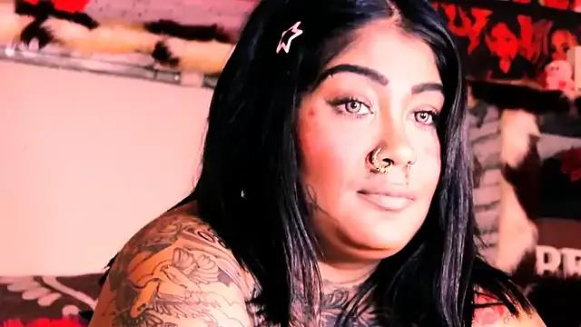 Freechat indian_dreamgirl on StripChat