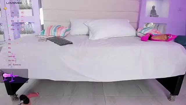 Private Isabella_Daniell on StripChat