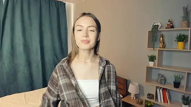 Freechat IsaVesco on StripChat