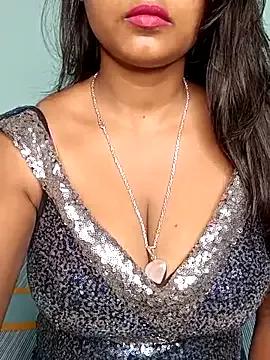 Ishu_Lovee on StripChat