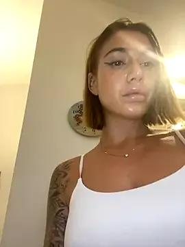 Private italianPassion on StripChat