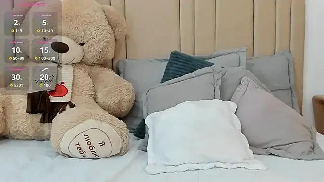 Private izadii on StripChat