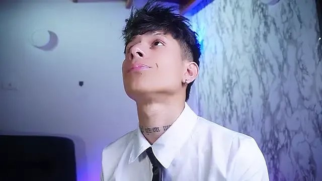 Jake_beach_ on StripChat