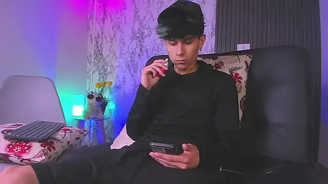 Jake_beach_ on StripChat