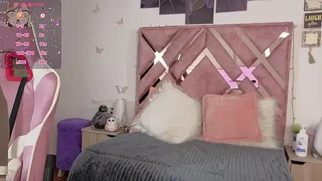 Jasmine_1526 on StripChat