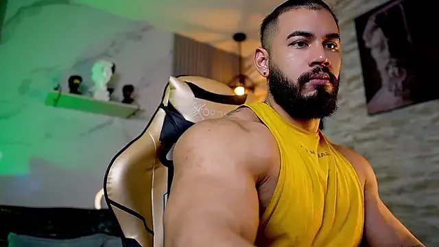 jaxon_colton on StripChat