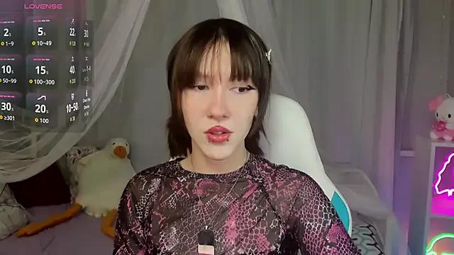 Freechat JessieRich on StripChat