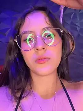 Freechat Juanita-Diaz on StripChat