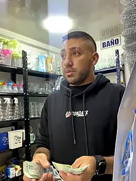 Freechat JuanZapata33 on StripChat