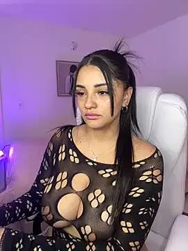 Freechat Julieta92_ on StripChat