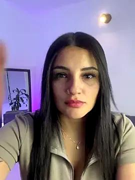 Freechat Julieta92_ on StripChat