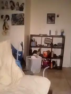 StripChat k1oudE is Freechat k1oudE — smoke sesh naked