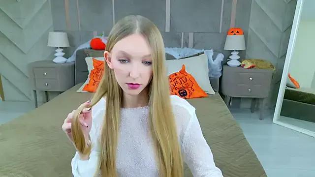 KellyBradford on StripChat 